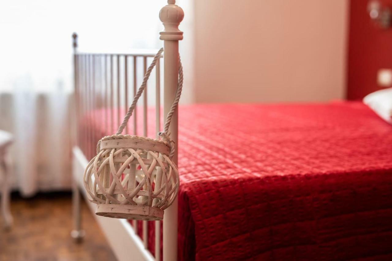 Downtown Bologna Apartment מראה חיצוני תמונה